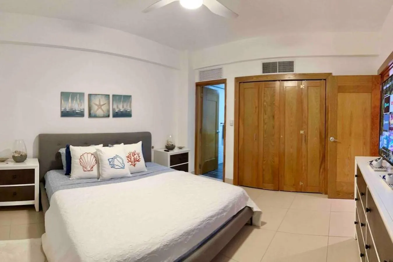 Cozy Beach Condo Great Views Guayacanes Apartamento