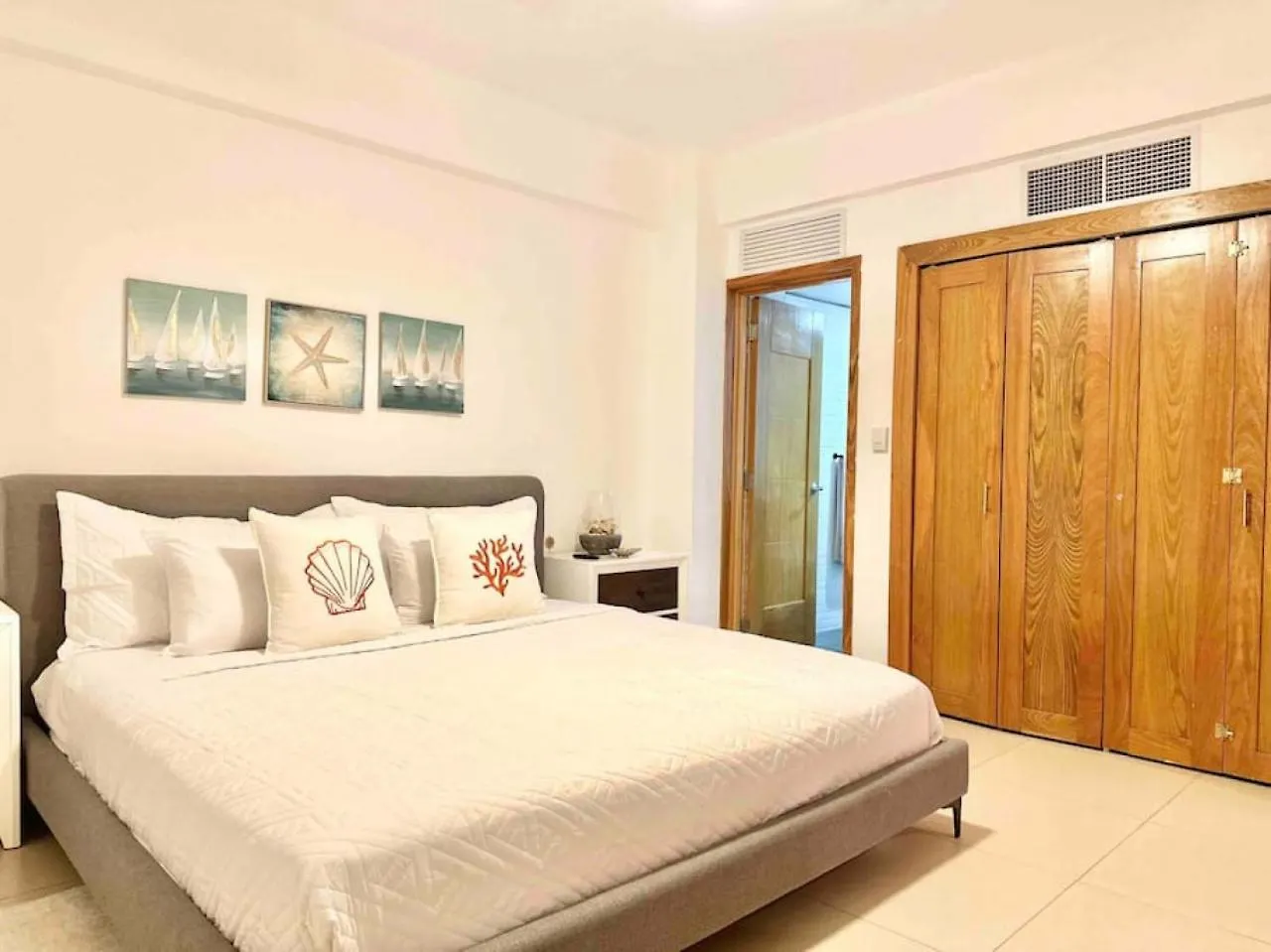 Cozy Beach Condo Great Views Guayacanes Apartamento